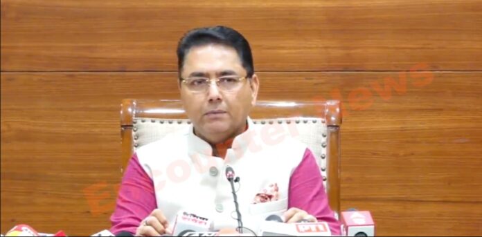 मान सरकार का बड़ा ऐलान, 85 हजार कर्मचारियों को मिलेंगा 60% DA, देखें Live