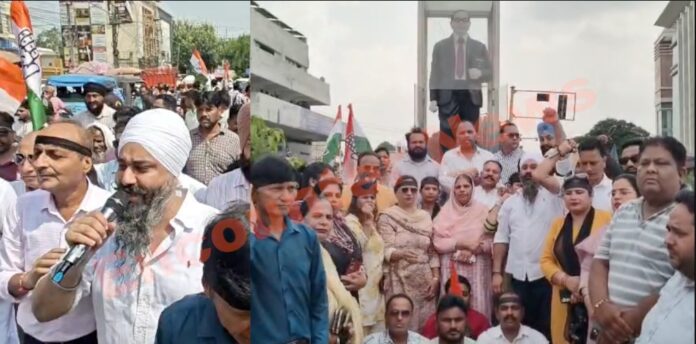 बाबा साहेब की प्रतिमा से छेड़छाड़ मामले में कांग्रेस का प्रदर्शन, पंजाब बंद की दी चेतावनी, देखें वीडियो