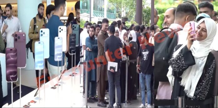 iPhone 18 Pro का युवाओं में क्रेज, खरीदने को लेकर Apple Store के बाहर लगी भीड़, देखें वीडियो