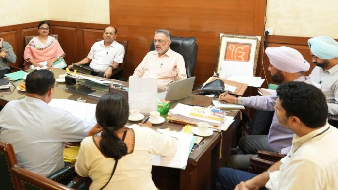 पंजाब राज्य मानसिक स्वास्थ्य प्राधिकरण की समीक्षा बैठक हुई