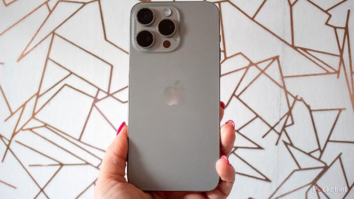 Iphone में यूजर्स को मिलेगा Hidden Feature, आंखों से कंट्रोल होगी स्क्रीन
