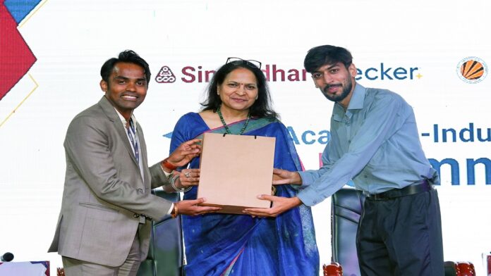 LPU और Simandhar Education ने फाइनेंस और एआई के भविष्य पर की चर्चा