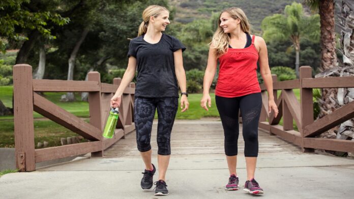 Social Media पर Viral हुआ Lymphatic Walking का ट्रैंड, जानें कैसे साबित होगी फायदेमंद