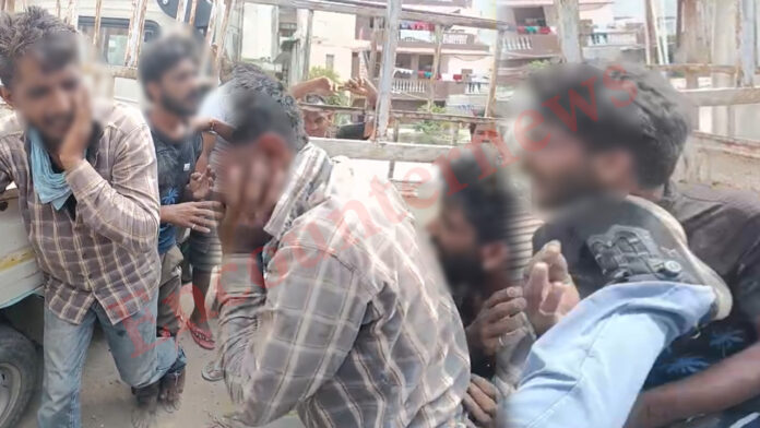 Punjab News: दिन दहाड़े स्नेचिंग करते 2 बाइक सवार काबू, जमकर की छित्तर परेड, देखें वीडियो