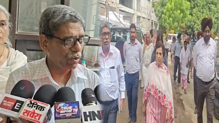 Jalandhar News: Civil Hospital में Director Dr. Sunil Goel का औचक निरीक्षण, दिए सख्त निर्देश, देखें वीडियो