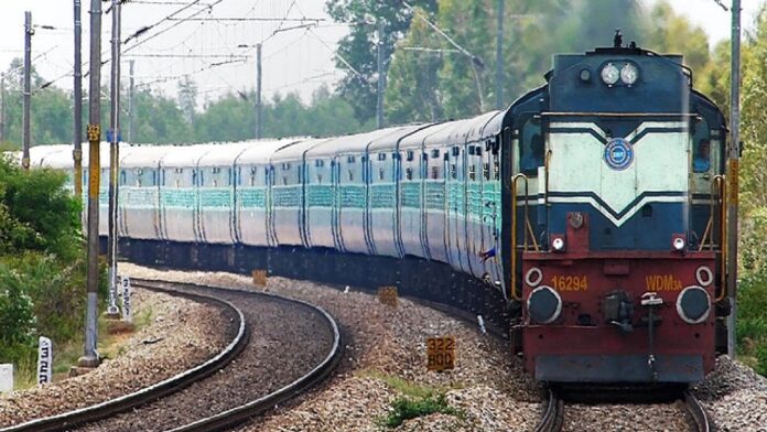अब टिकट Confirm होने के बाद भी वसूला जाएगा Extra Charge, रेलवे ने बदला ये नियम
