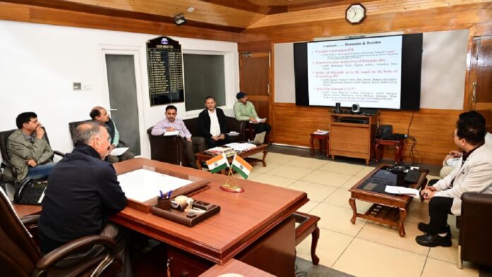 CBSE Schools के ड्रेस कोड, यूनिफॉर्म और भवनों के लिए विशिष्ट रंग योजना जल्द की जाएगी निर्धारित