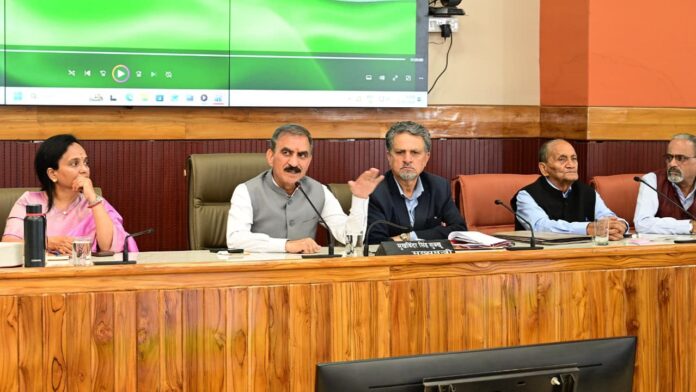 प्रदेश सरकार पेंशनरों की समस्याओं के समाधान के लिए प्रतिबद्धः CM Sukhu