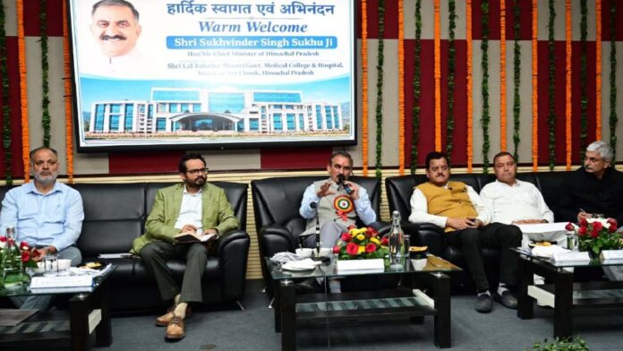 मुख्यमंत्री ने नेरचौक चिकित्सा महाविद्यालय में 23 करोड़ रुपये की MRI मशीन का किया शुभारम्भ
