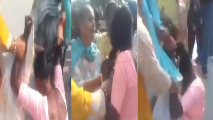 Jalandhar News: बस स्टैंड पर पर्स चुराती महिला काबू, जमकर की छित्तर परेड, देखें वीडियो