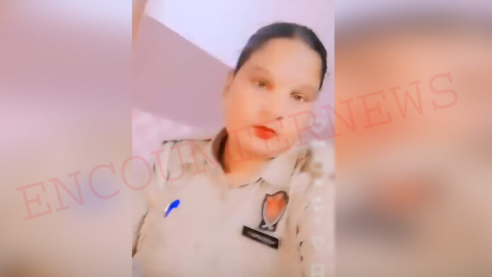 Punjab News: दपंति गिरफ्तार, हनी ट्रैप में सेना कर्मियों को फंसाती थी फर्जी पुलिस कर्मी, ISI से जुड़े तार, कई दस्तावेज बरामद