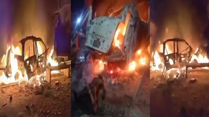 बड़ा हादसाः एंबुलेंस में फटा ऑक्सीजन सिलेंडर, महिला समेत 10 की मौत, देखें वीडियो