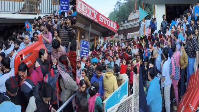 कैंची धाम में भारी संख्या में उमड़े श्रद्धालु, 3 किमी लंबा लगा जाम, देखें वीडियो