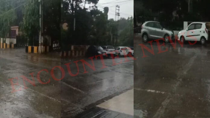 Jalandhar News: सुबह-सुबह छाया अंधेरा, हुई झमाझम बारिश, देखें वीडियो