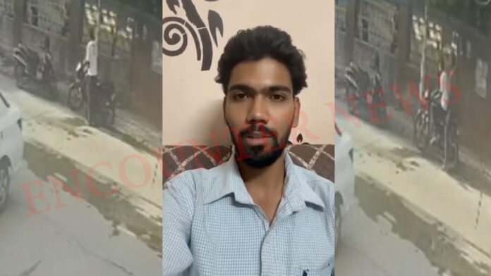 Punjab News: चोरों का आतंक, पार्क के बाहर 5 नौजवानों ने 3 सैकेंड में दिया वारदात को अंजाम, देखें वीडियो