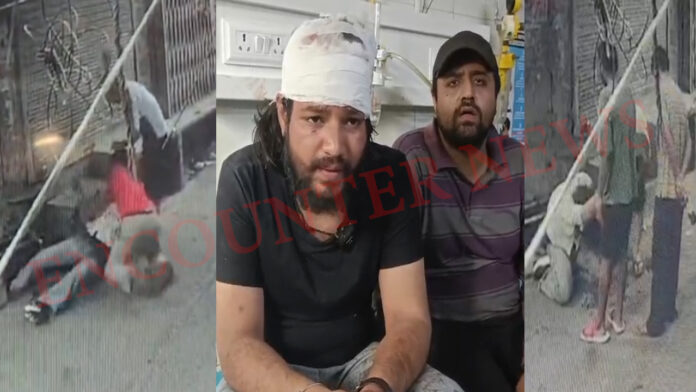 Punjab News: दुकान के बाहर युवक पर दर्जन भर नौजवानों ने किया हमला, देखें CCTV
