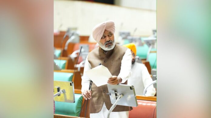 S.I.R के तहत योग्य नागरिकों के मतदान के अधिकारों की रक्षा के लिए प्रस्तुत प्रस्ताव पारित