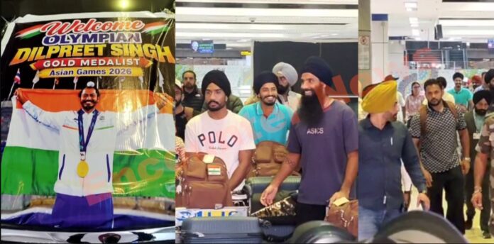 जापान में तिरंगा फहराने के बाद हॉकी टीम पहुंची अमृतसर, किया स्वागत, देखें वीडियो