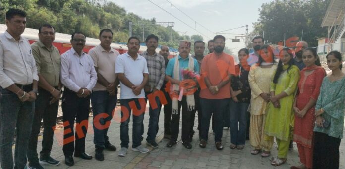 NUJI के राष्ट्रीय अध्यक्ष राकेश थपलियाल ऊना पहुंचे, पत्रकारों ने किया स्वागत, देखें वीडियो