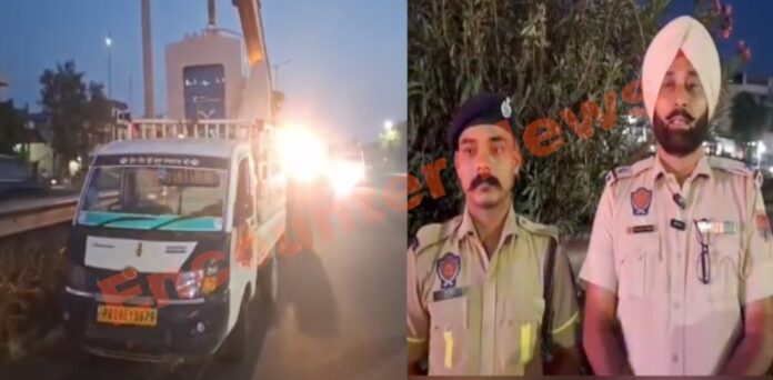 Jalandhar News: National Highway पर पलटा छोटा हाथी, लगा जाम, देखें वीडियो