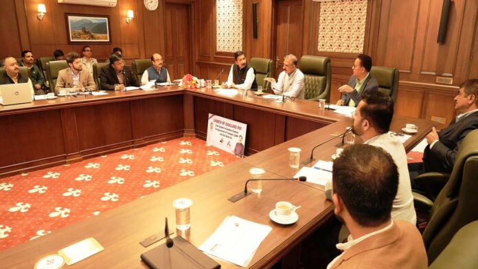 HRTC को उपलब्ध करवाई जाएंगी 1,500 ई-बसेंः CM Sukhu