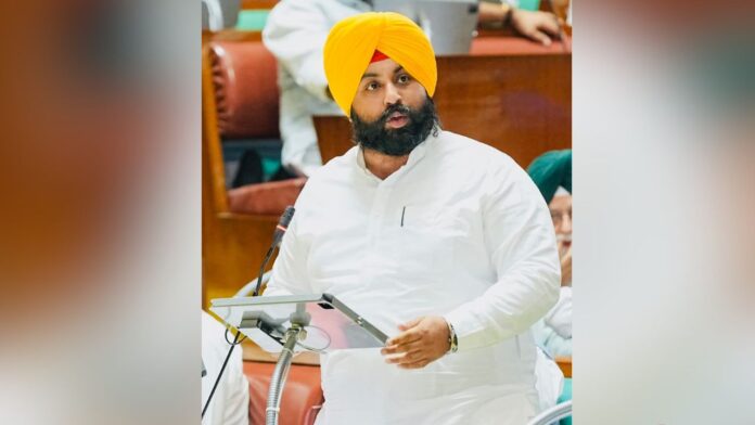 पंजाब विधानसभा ने केंद्र सरकार से श्री करतारपुर साहिब गलियारा दोबारा खोलने की अपील की