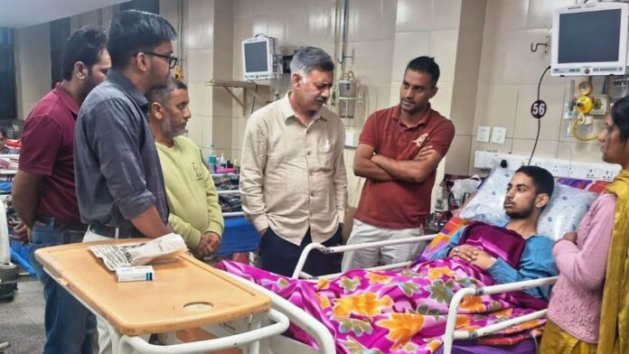 तकनीकी शिक्षा मंत्री ने सर्वेश शर्मा का हाल-चाल जाना