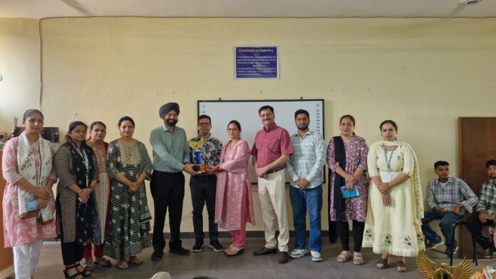 Meharchand Polytechnic College में 'सेव अर्थ सोसाइटी' ने आयोजित किया 'भरोसा शिविर'