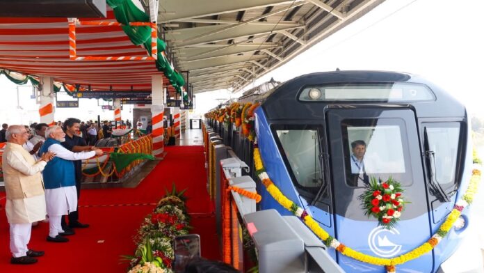 PM Modi ने चेन्नई में नई मेट्रो लाइन का किया उद्घाटन, CM Vijay के साथ किया सफर
